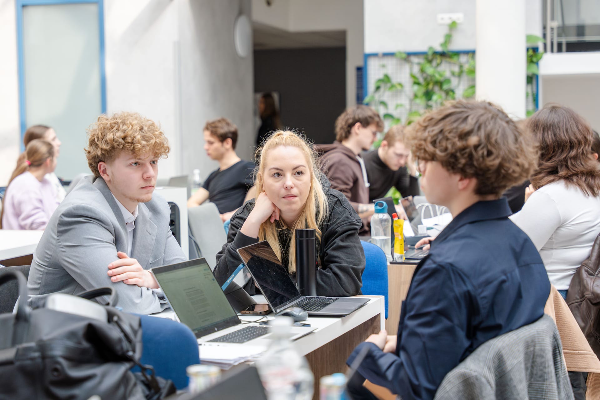 Econverse_hackathon-108.jpg