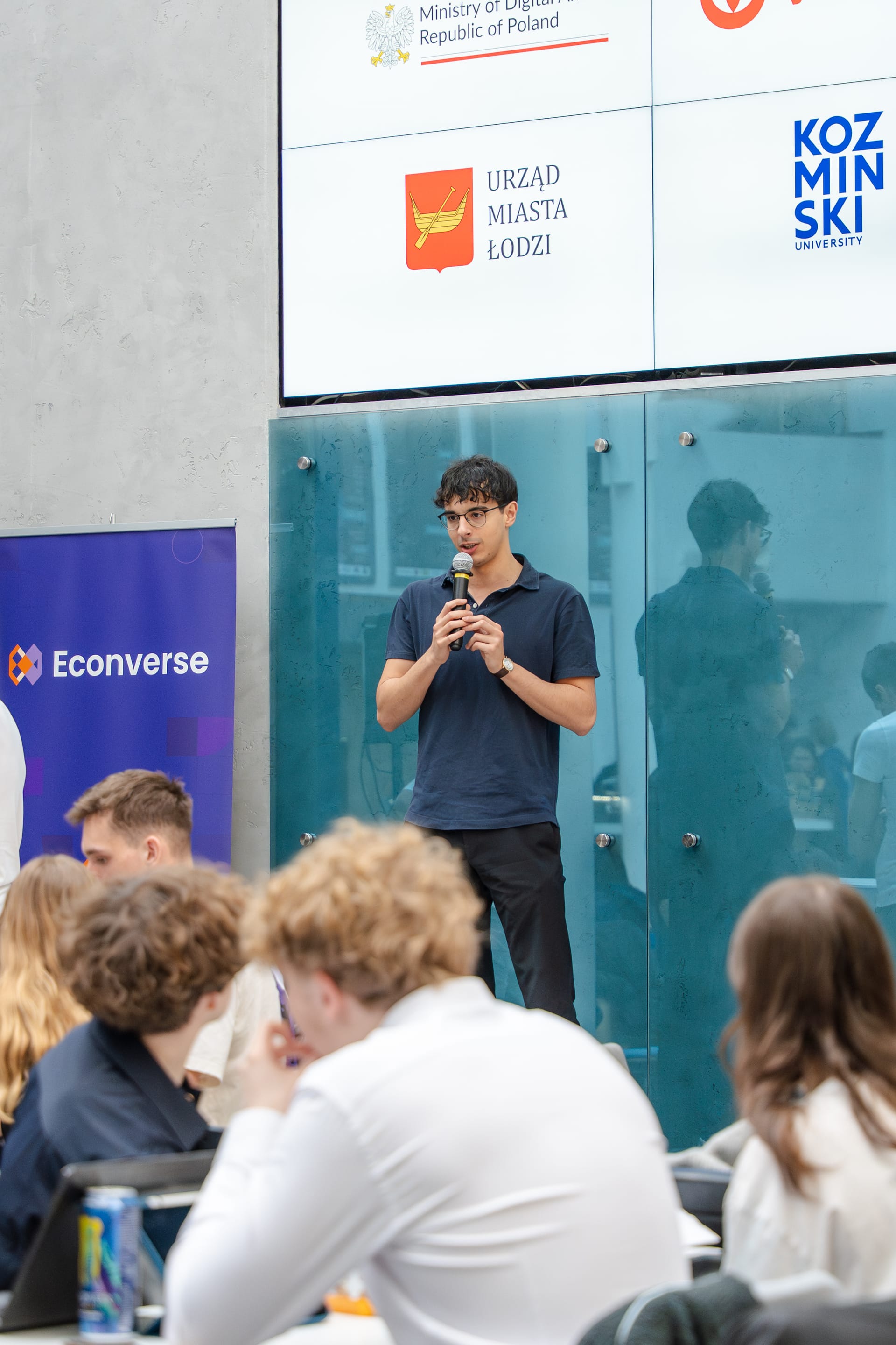 Econverse_hackathon-11.jpg