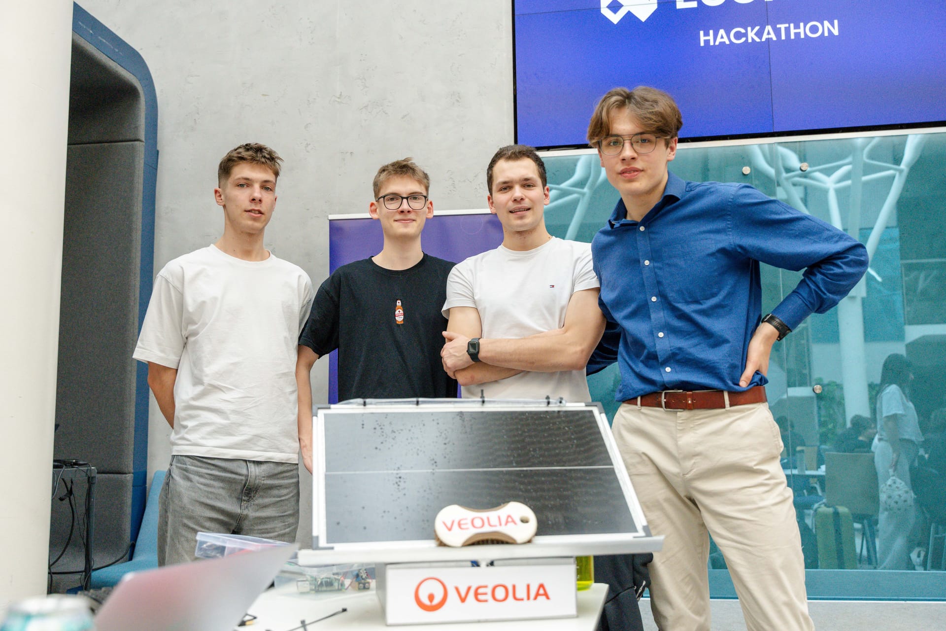 Econverse_hackathon-120.jpg
