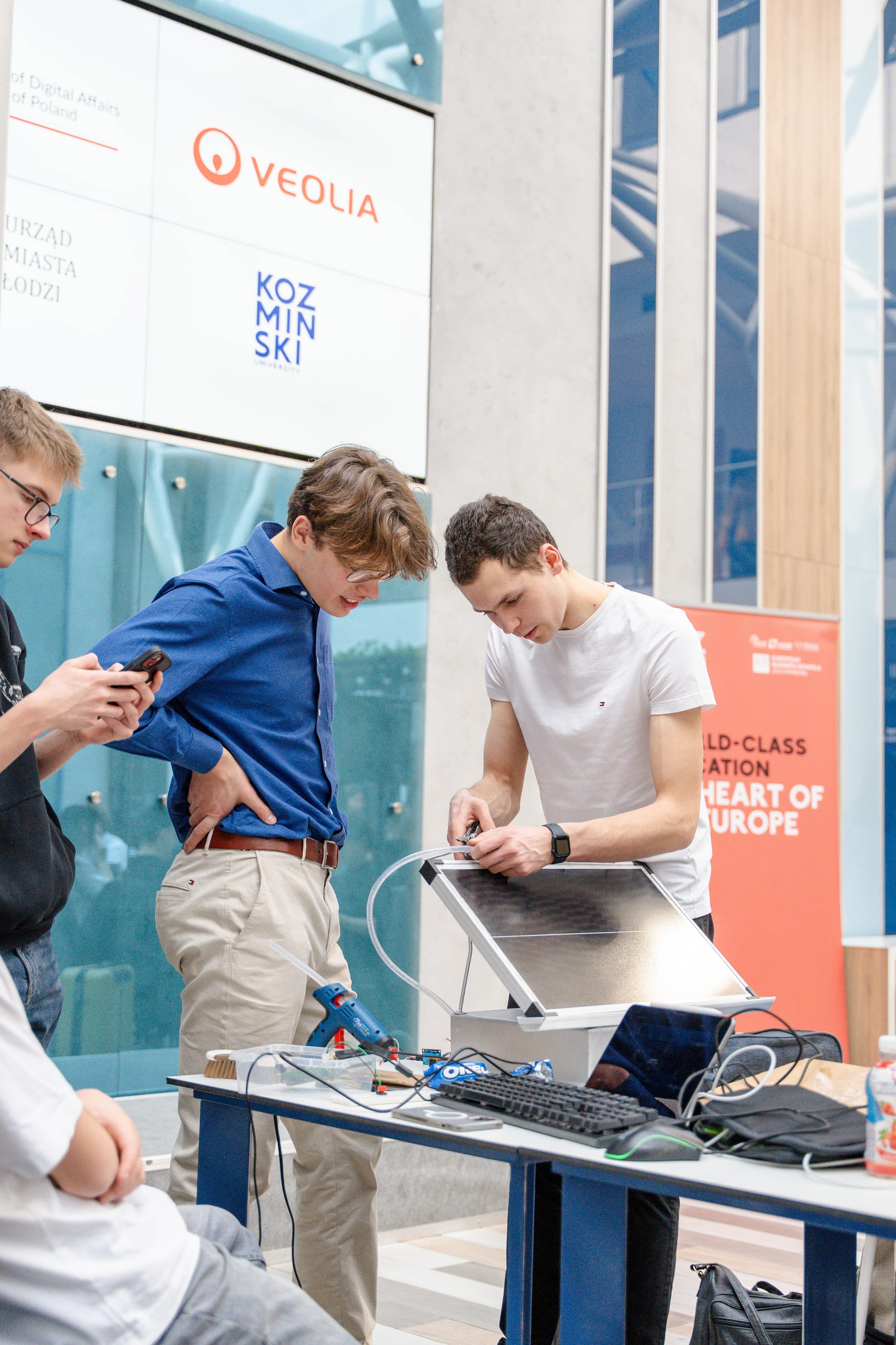 Econverse_hackathon-56.jpg