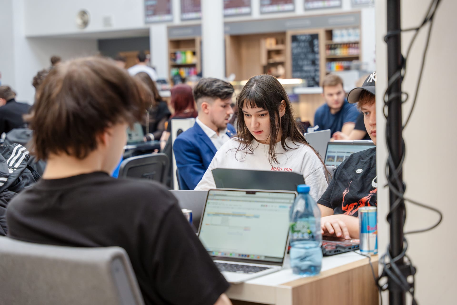 Econverse_hackathon-75.jpg