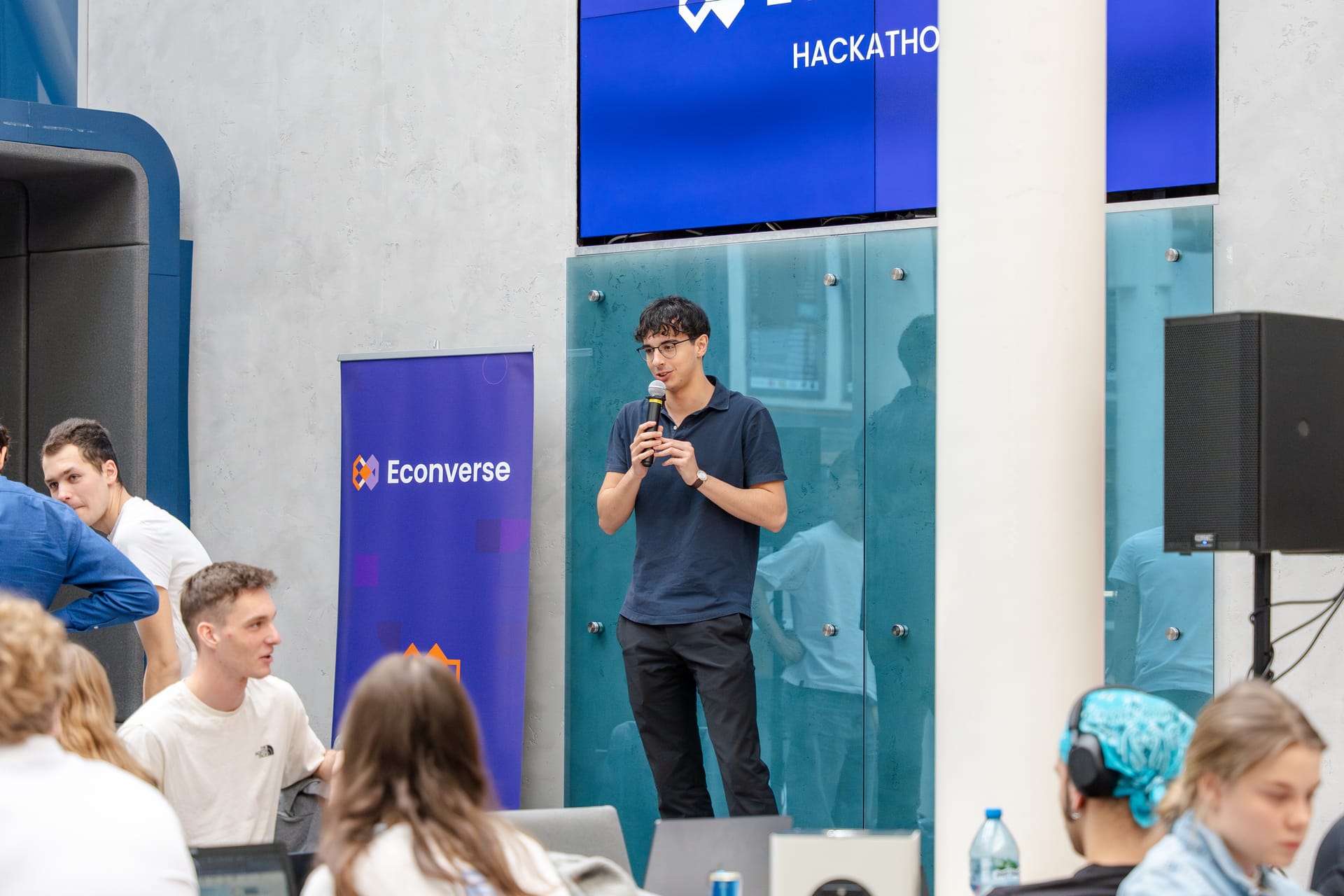 Econverse_hackathon-9.jpg