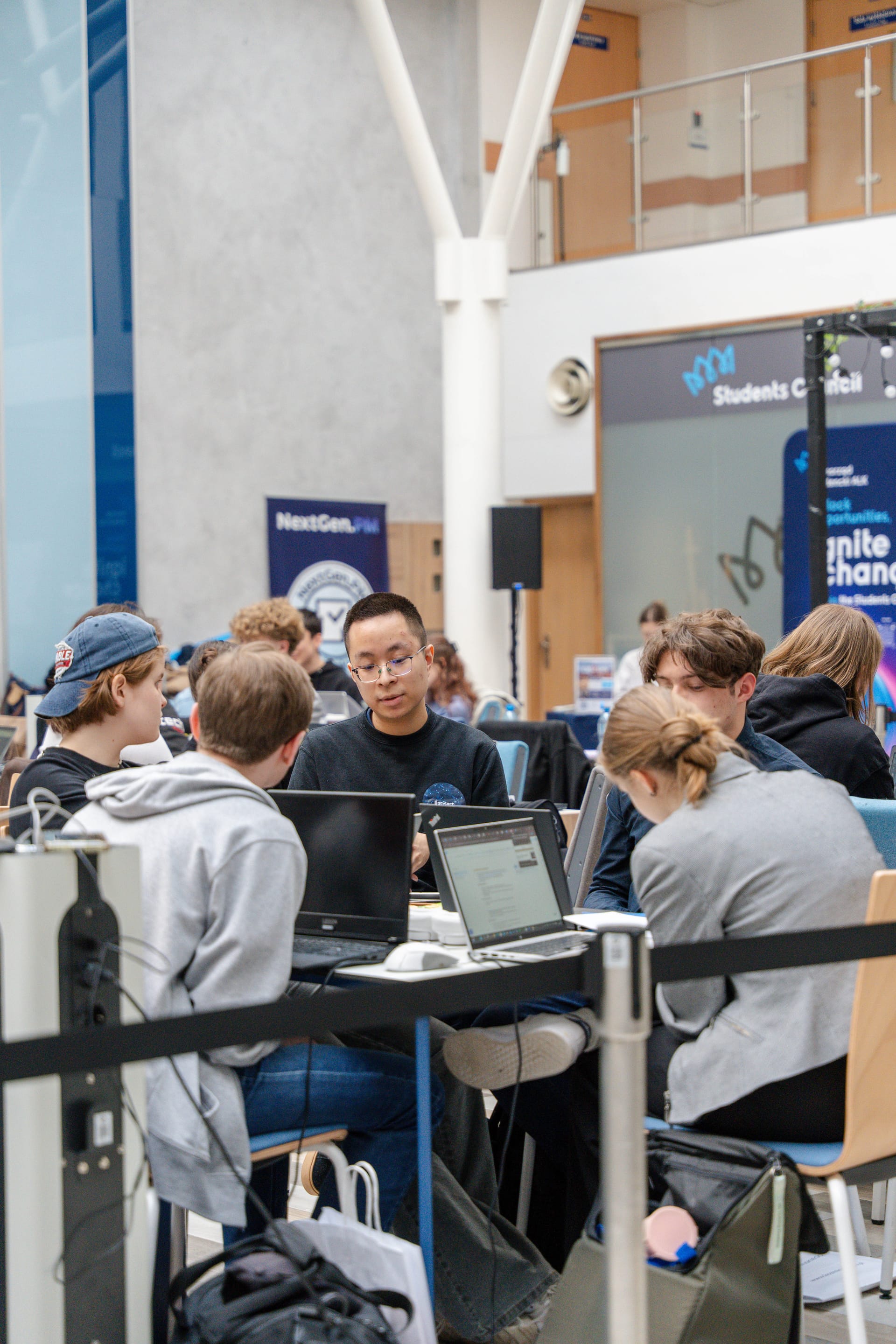 Econverse_hackathon-99.jpg